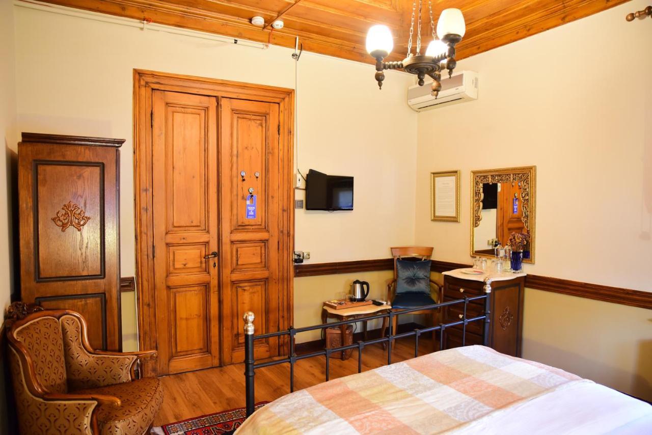 Ottoman Suites By Sera House Istanbul Exterior photo